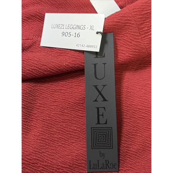 New LUXE21 By LuLaRoe Christmas Cranberry Colored Red Leggings Size XL (16-18) - Picture 5 of 7